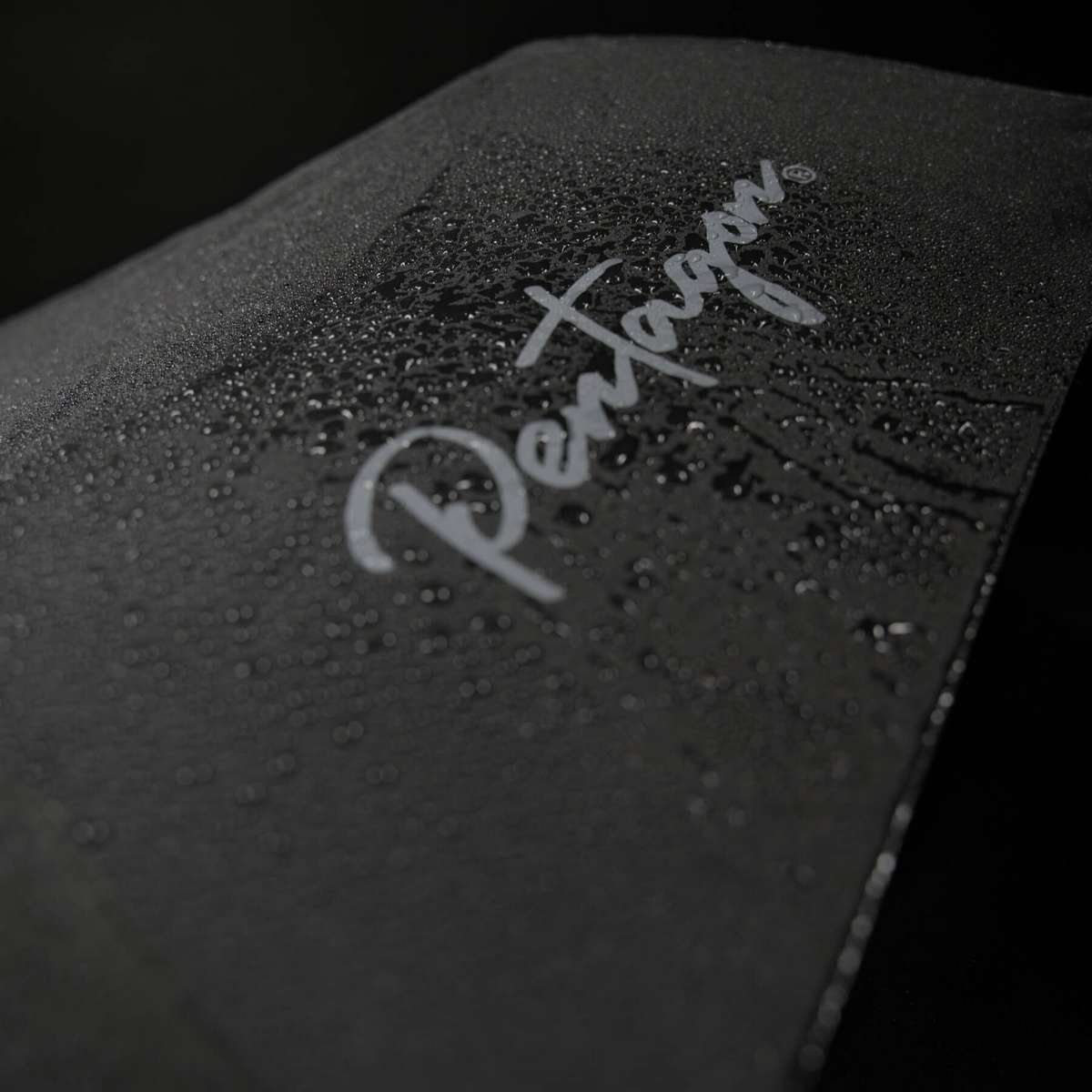 Pentagon NOAH Αντιανεμική Αυτόματη Ομπρέλα Βροχής Σπαστή Μαύρη K27002-01